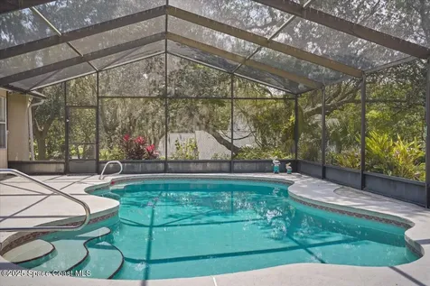 3973 Hunters Ridge Way Titusville FL 32796