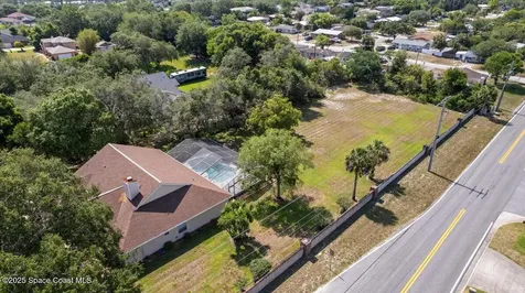 3973 Hunters Ridge Way Titusville FL 32796