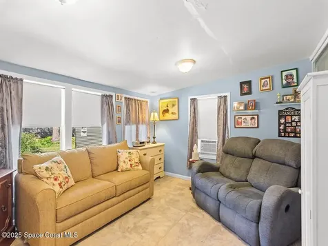 442 Banyan Street Sebastian FL 32958