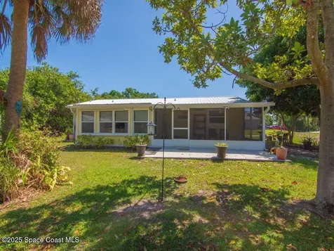 442 Banyan Street Sebastian FL 32958