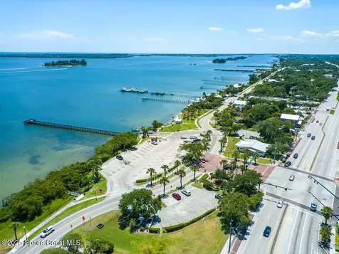 442 Banyan Street Sebastian FL 32958