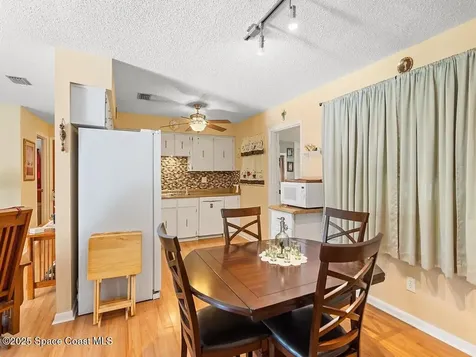 442 Banyan Street Sebastian FL 32958