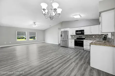 1573 Zaffer Street NW Palm Bay FL 32907
