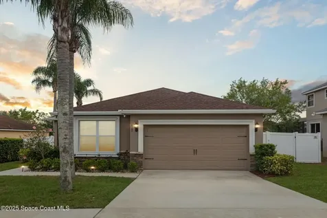 427 Highland Meadows Street Davenport FL 33837