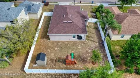 427 Highland Meadows Street Davenport FL 33837