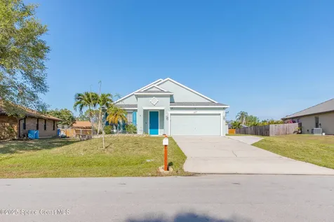 857 Rostock Circle NW Palm Bay FL 32907