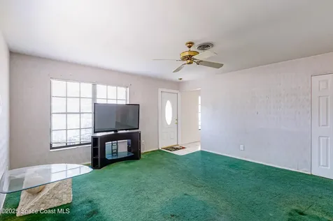 2180 Lakeview Drive Melbourne FL 32935