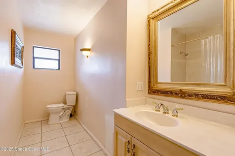 2180 Lakeview Drive Melbourne FL 32935
