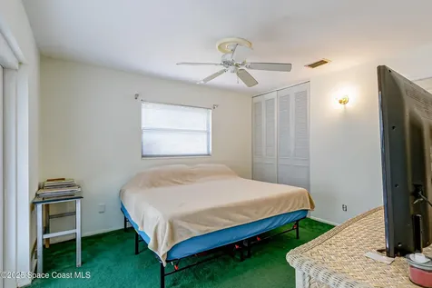 2180 Lakeview Drive Melbourne FL 32935