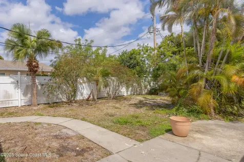 2180 Lakeview Drive Melbourne FL 32935