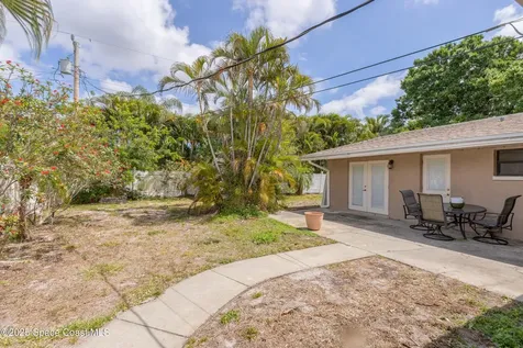 2180 Lakeview Drive Melbourne FL 32935