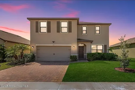 705 Old Country Road SE Palm Bay FL 32909
