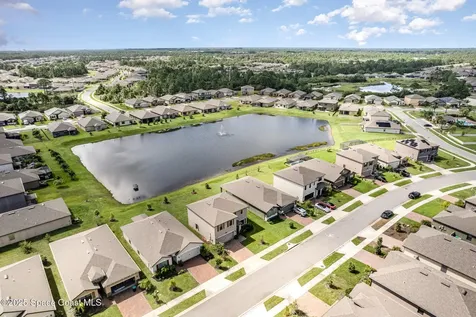 705 Old Country Road SE Palm Bay FL 32909