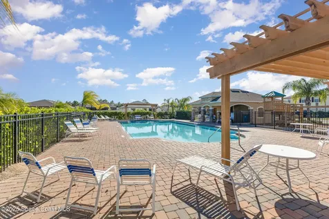705 Old Country Road SE Palm Bay FL 32909