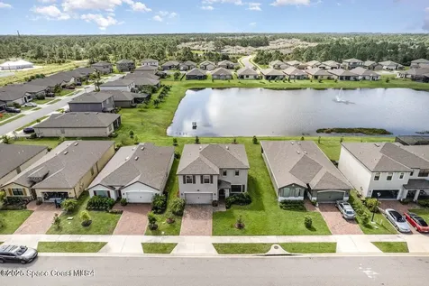 705 Old Country Road SE Palm Bay FL 32909
