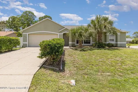 1894 Macklin Street NW Palm Bay FL 32907