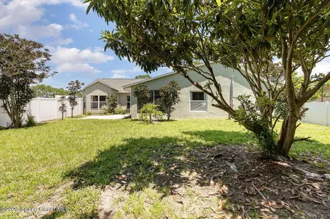 1894 Macklin Street NW Palm Bay FL 32907