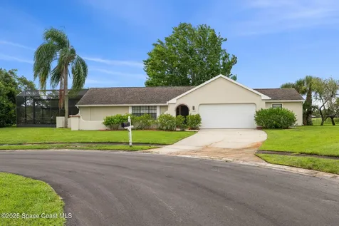1394 Golf Vista Court NE Palm Bay FL 32905