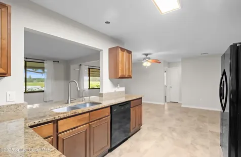 1394 Golf Vista Court NE Palm Bay FL 32905