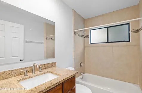 1394 Golf Vista Court NE Palm Bay FL 32905