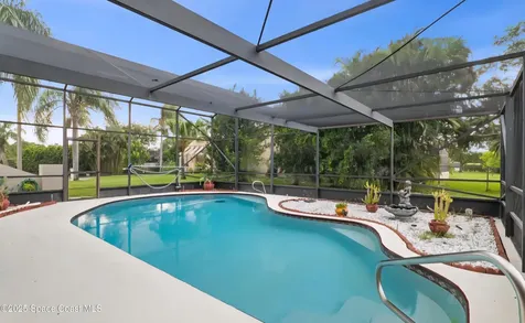 1394 Golf Vista Court NE Palm Bay FL 32905