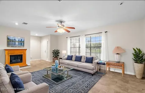 1394 Golf Vista Court NE Palm Bay FL 32905