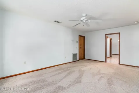 556 Escarole Street SE Palm Bay FL 32909
