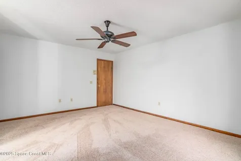 556 Escarole Street SE Palm Bay FL 32909