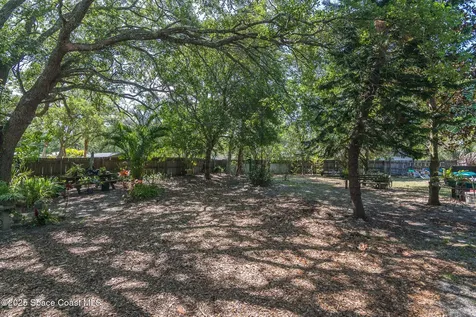 556 Escarole Street SE Palm Bay FL 32909