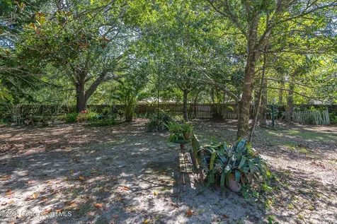 556 Escarole Street SE Palm Bay FL 32909