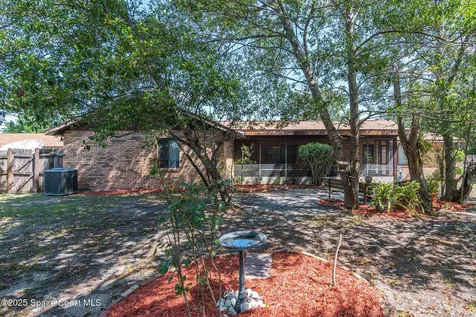 556 Escarole Street SE Palm Bay FL 32909