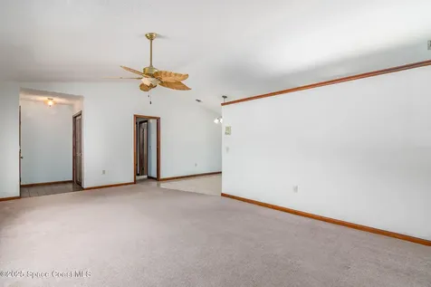 556 Escarole Street SE Palm Bay FL 32909