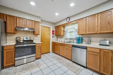 1937 Exeter Drive Cocoa FL 32922