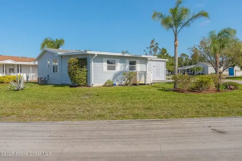 634 Outer Drive Cocoa FL 32926