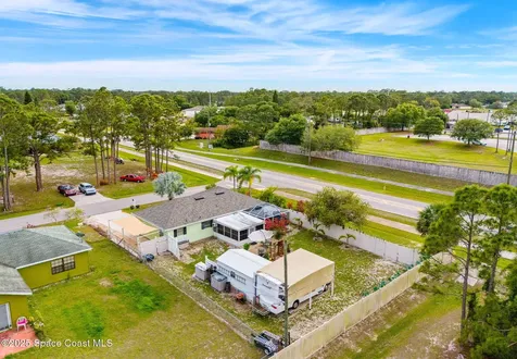 198 White Road SW Palm Bay FL 32908