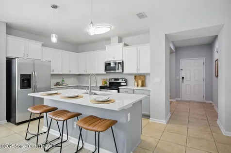 2246 Club Lake Drive Orange Park FL 32065