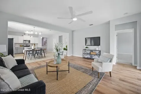 2246 Club Lake Drive Orange Park FL 32065