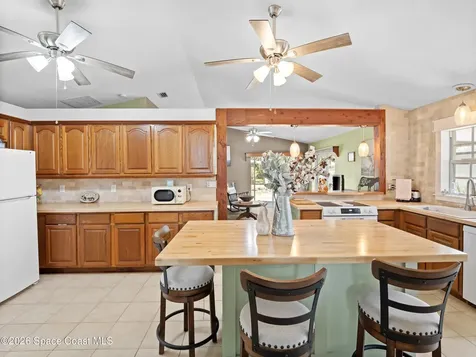 532 Sunset Boulevard Melbourne Beach FL 32951