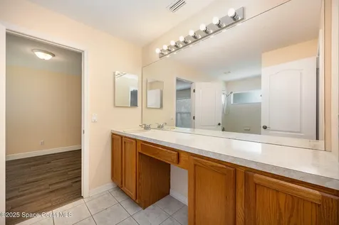 663 Autumn Glen Drive Melbourne FL 32940