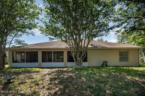 663 Autumn Glen Drive Melbourne FL 32940