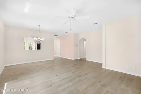 668 Brockton Way Melbourne FL 32904