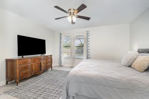 481 Capeador Street NW Palm Bay FL 32907
