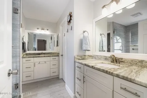 481 Capeador Street NW Palm Bay FL 32907