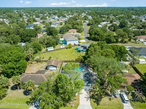481 Capeador Street NW Palm Bay FL 32907