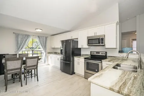 481 Capeador Street NW Palm Bay FL 32907