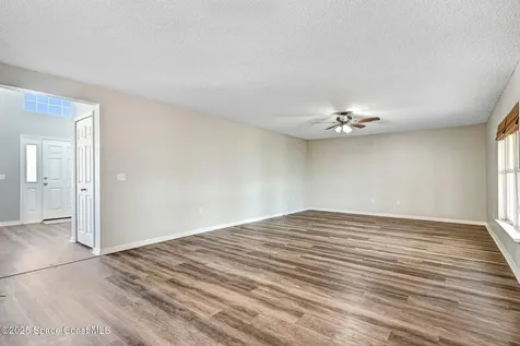 556 Haleybury Street SW Palm Bay FL 32908