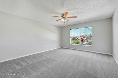 556 Haleybury Street SW Palm Bay FL 32908