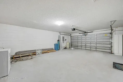 556 Haleybury Street SW Palm Bay FL 32908