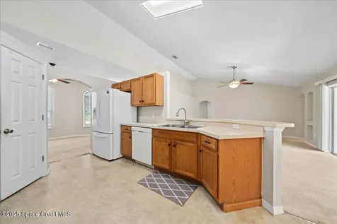 350 Del Rey Street NE Palm Bay FL 32907