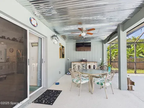 7965 105th Avenue Vero Beach FL 32967